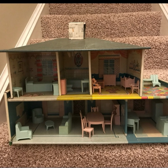 Vintage Tin Dollhouse